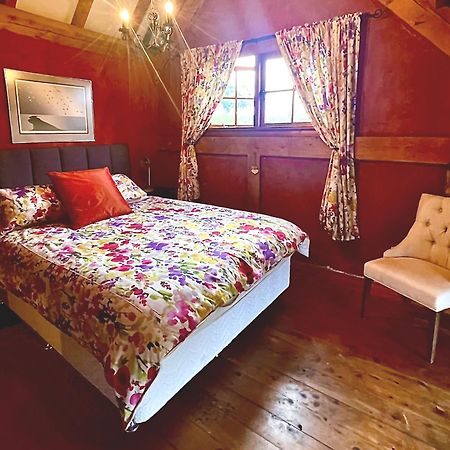 Bed and Breakfast Streamside Country Manor Walton Exterior foto