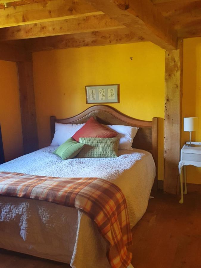 Bed and Breakfast Streamside Country Manor Walton Exterior foto