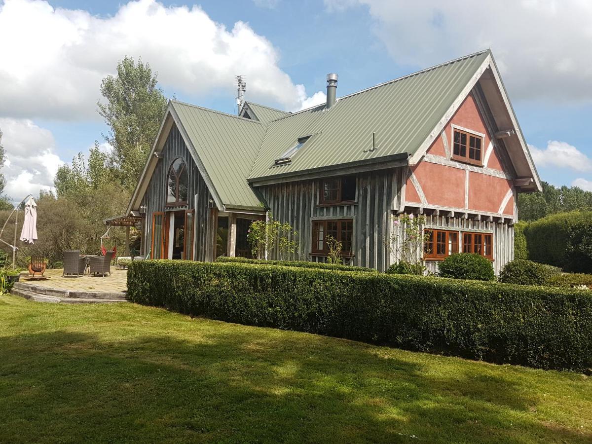 Bed and Breakfast Streamside Country Manor Walton Exterior foto