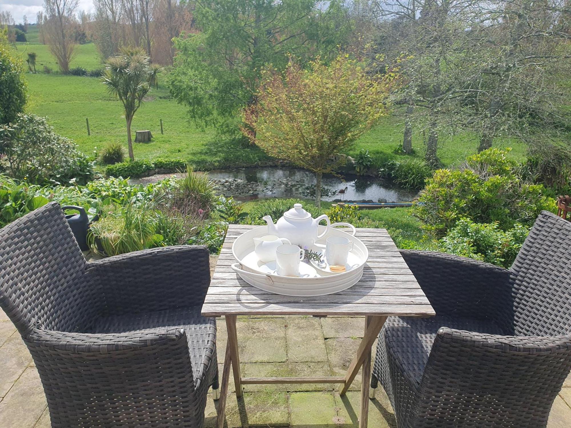Bed and Breakfast Streamside Country Manor Walton Exterior foto