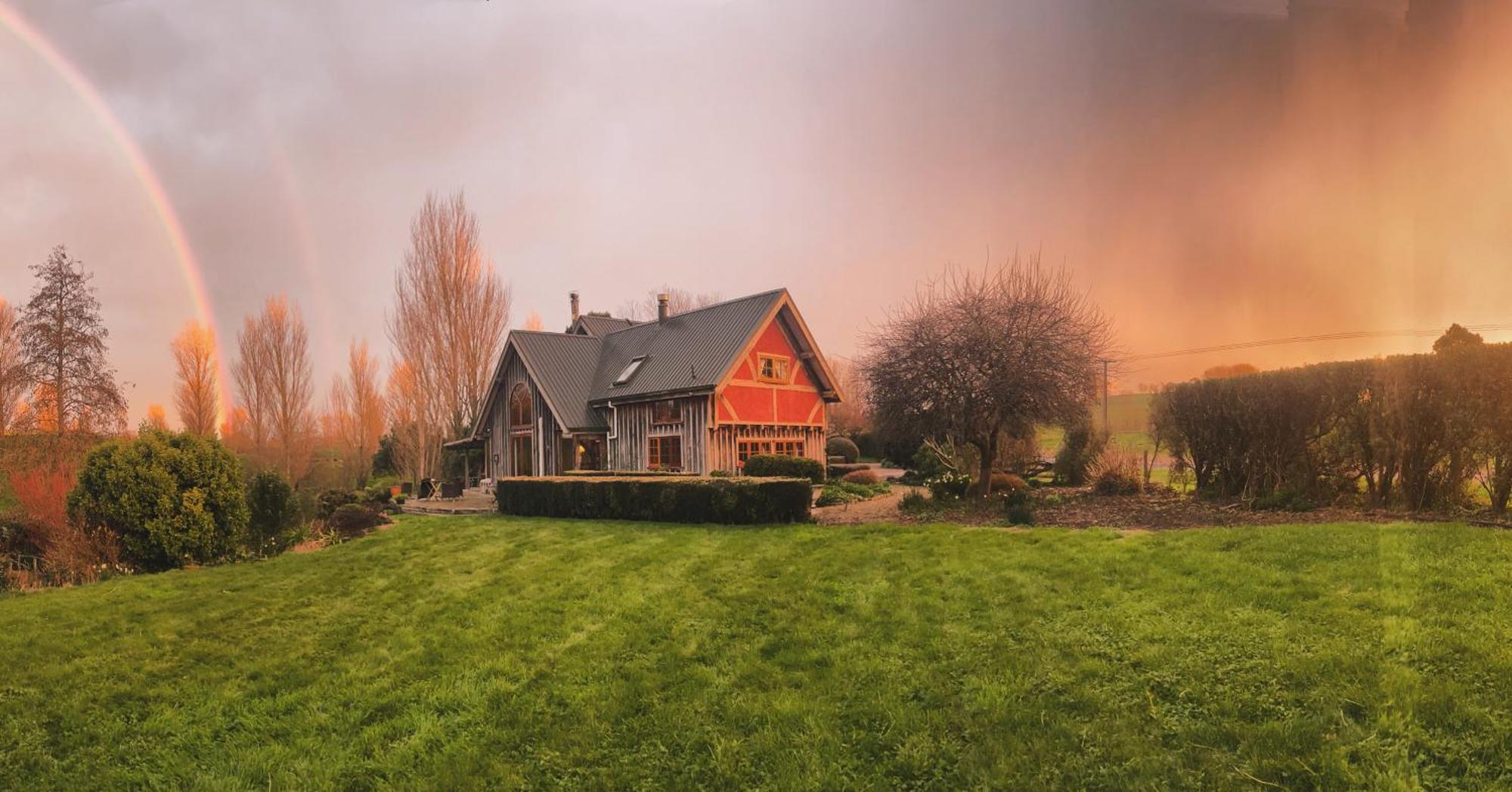 Bed and Breakfast Streamside Country Manor Walton Exterior foto